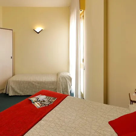 Hotel Ristorante Alcide Poggibonsi