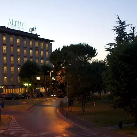 Ristorante Alcide Szálloda Poggibonsi